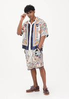 JUST CAVALLI Shorts panna da uomo con stampa ispirata a motivi decorativi e simbolici 80OADF03CNF05 004 JUST CAVALLI 