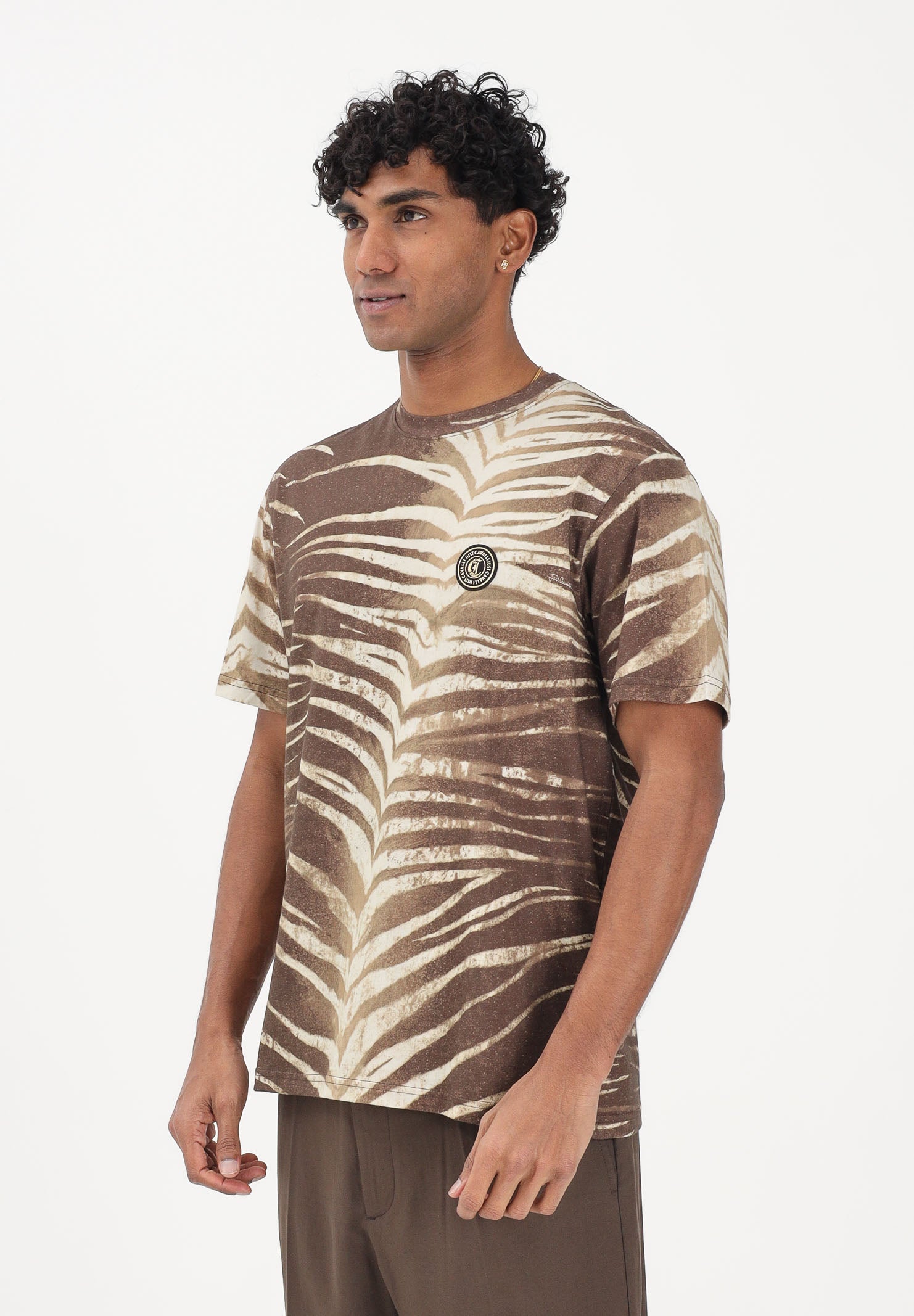 JUST CAVALLI T-shirt a manica corta beige e marrone da uomo con stampa ispirata a motivi naturali 80OAHE04CJ110 R83 JUST CAVALLI 