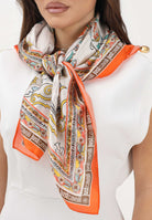 JUST CAVALLI Foulard multicolore da donna realizzato con stampa ornamentale 80RA2H01ZG321 R85 JUST CAVALLI 