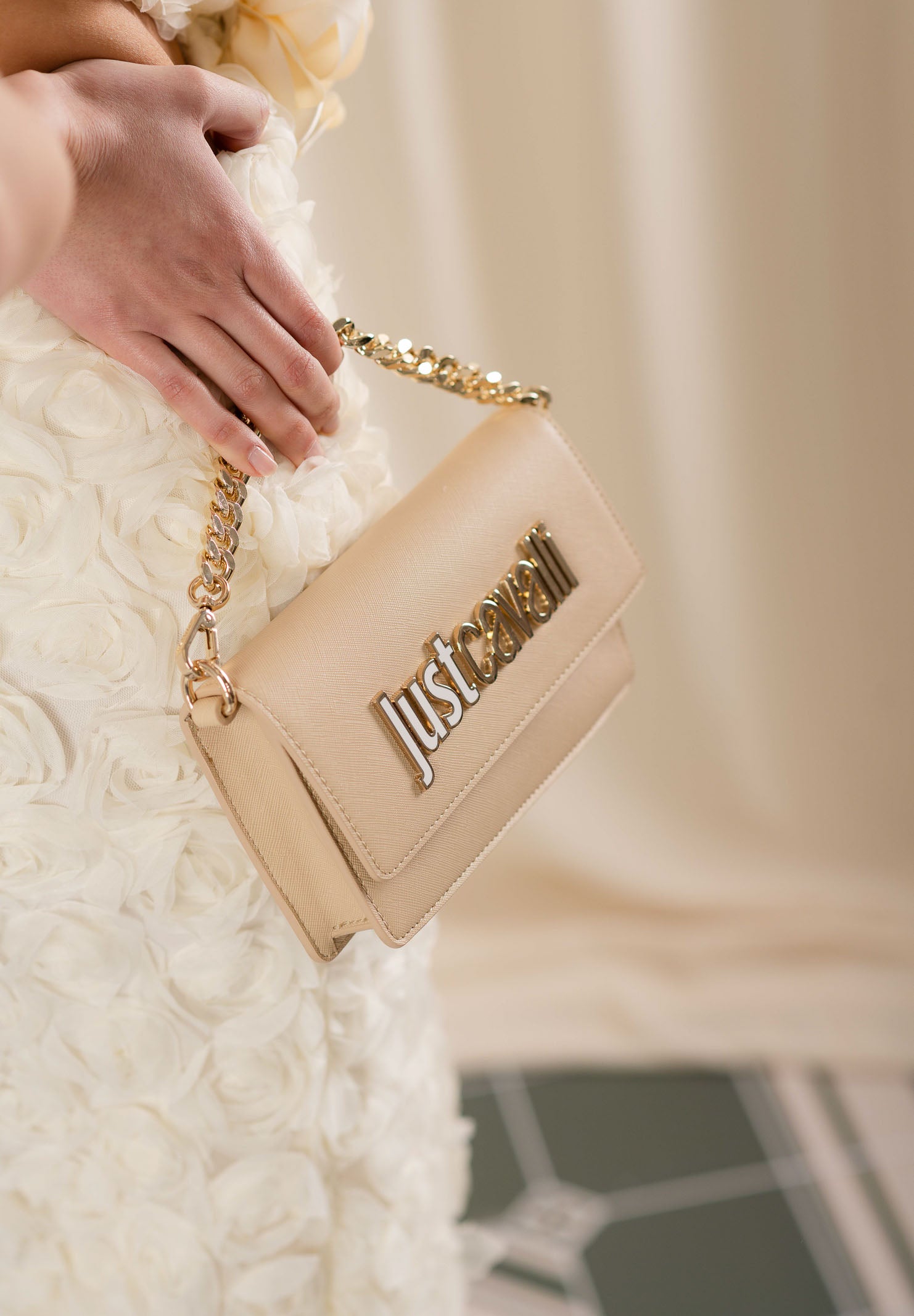 JUST CAVALLI Borsa a tracolla beige da donna con logo 80RA5PB2ZS766 751 JUST CAVALLI 