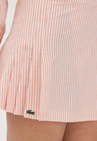 LACOSTE Gonna corta bianca e salmone da donna in seersucker JF5024 RNI LACOSTE 