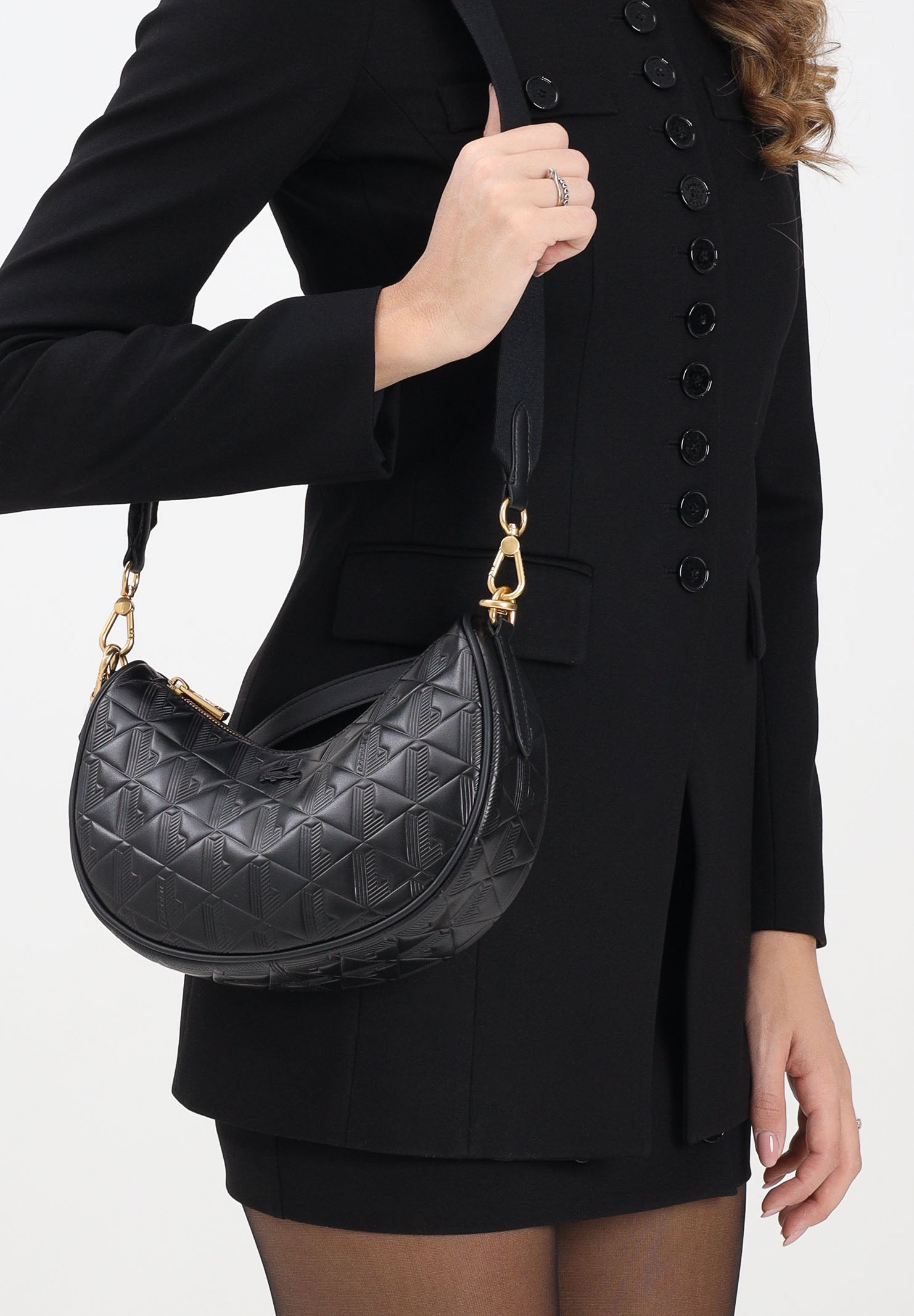 LACOSTE Borsa a spalla nera da donna in pelle goffrata Maheki NF4710 000 LACOSTE 