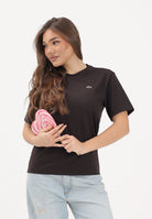 LACOSTE T-shirt a manica corta marrone da donna con patch logo TF7215 3LA LACOSTE 