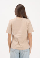 LACOSTE T-shirt a manica corta beige da donna con patch logo TF7215 X6F LACOSTE 
