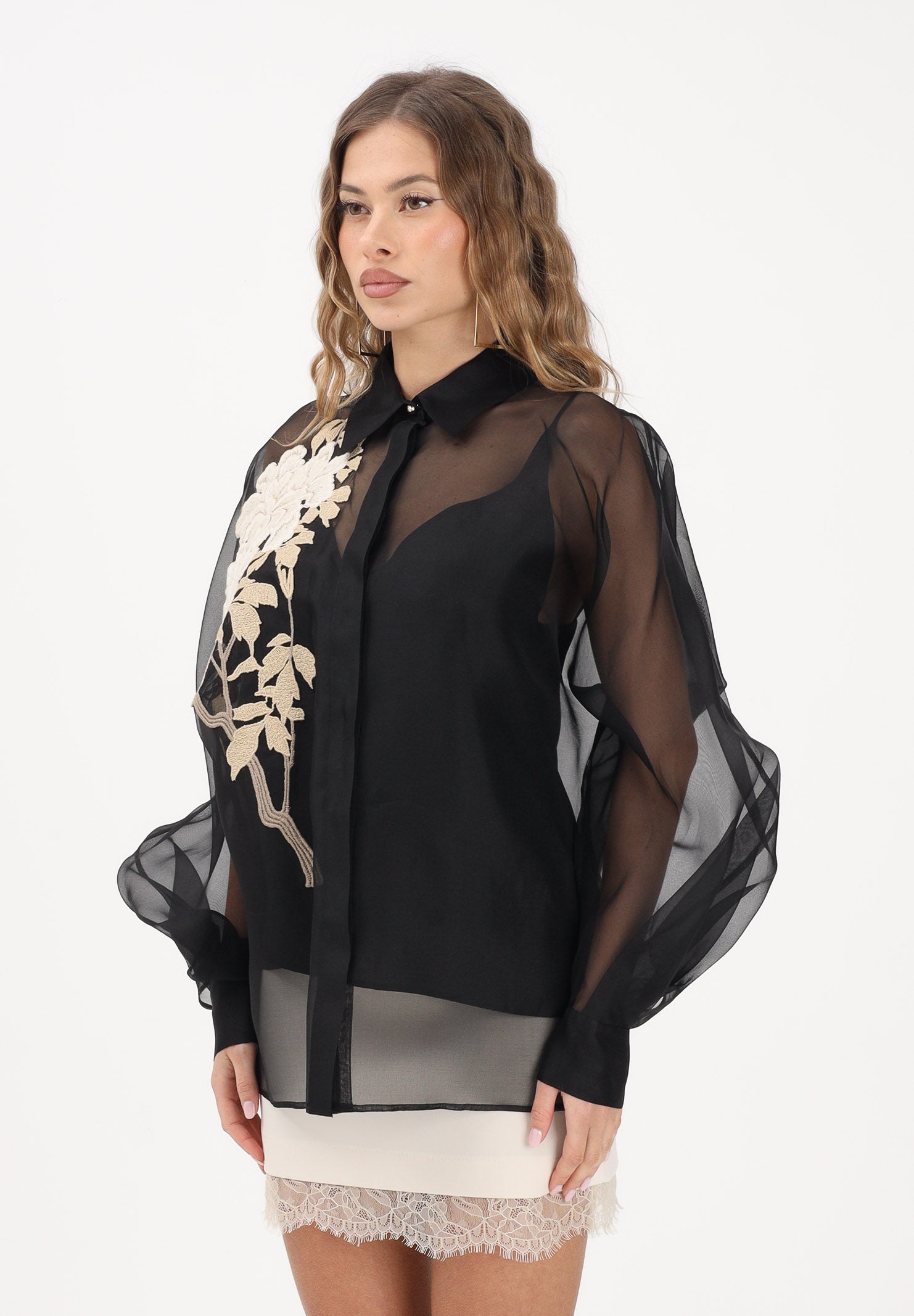 MAX MARA Camicia a manica lunga nera da donna con ricamo floreale 2616261014600 002 MAX MARA 