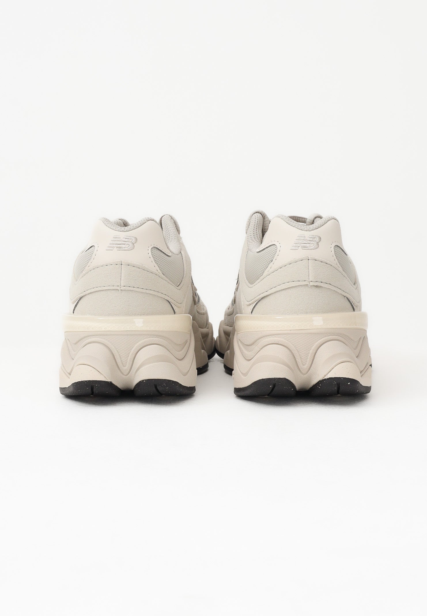 NEW BALANCE Sneakers 9060 Lace beige per uomo e donna G90607GY . NEW BALANCE 