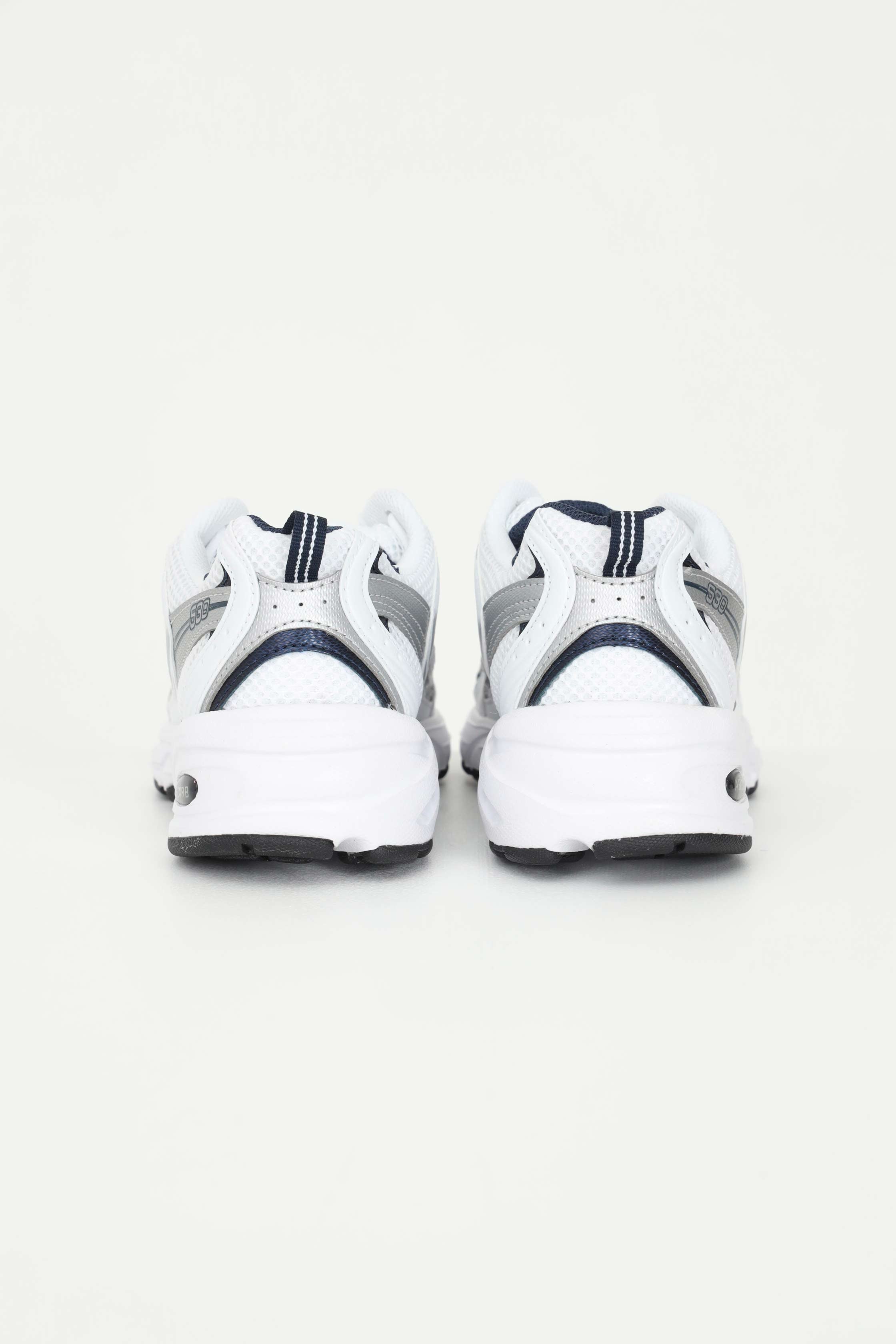 NEW BALANCE Sneakers bianche con dettagli a contrasto per uomo e donna modello 530 NBMR530SG . NEW BALANCE 