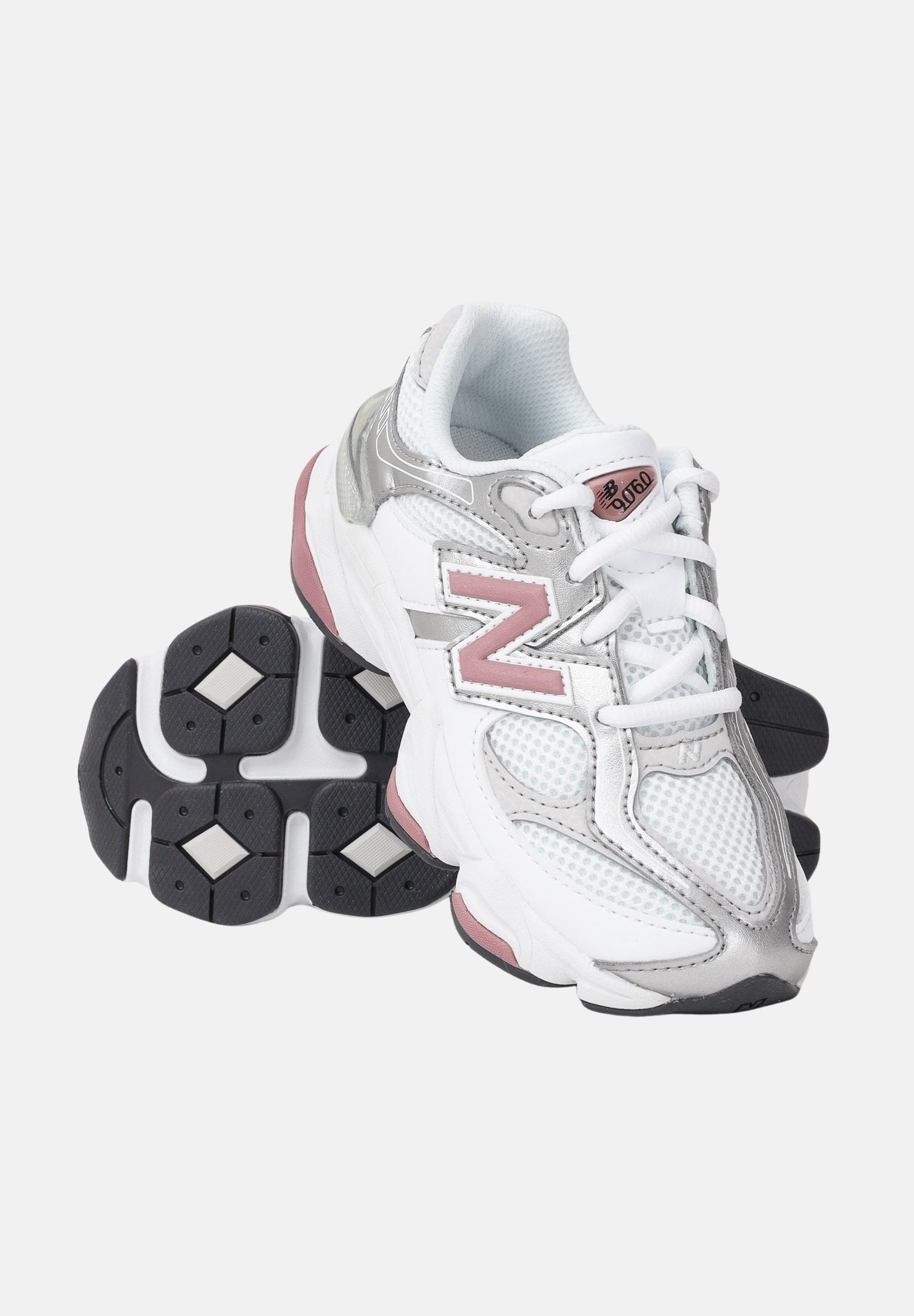 NEW BALANCE Sneakers 9060 Lace bianche, rosa e argento da bambina P90601Z6 . NEW BALANCE 
