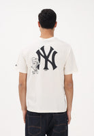 NEW ERA T-shirt a manica corta New York Yankees MLB Food Graphic panna per uomo e donna 60771504 . NEW ERA 