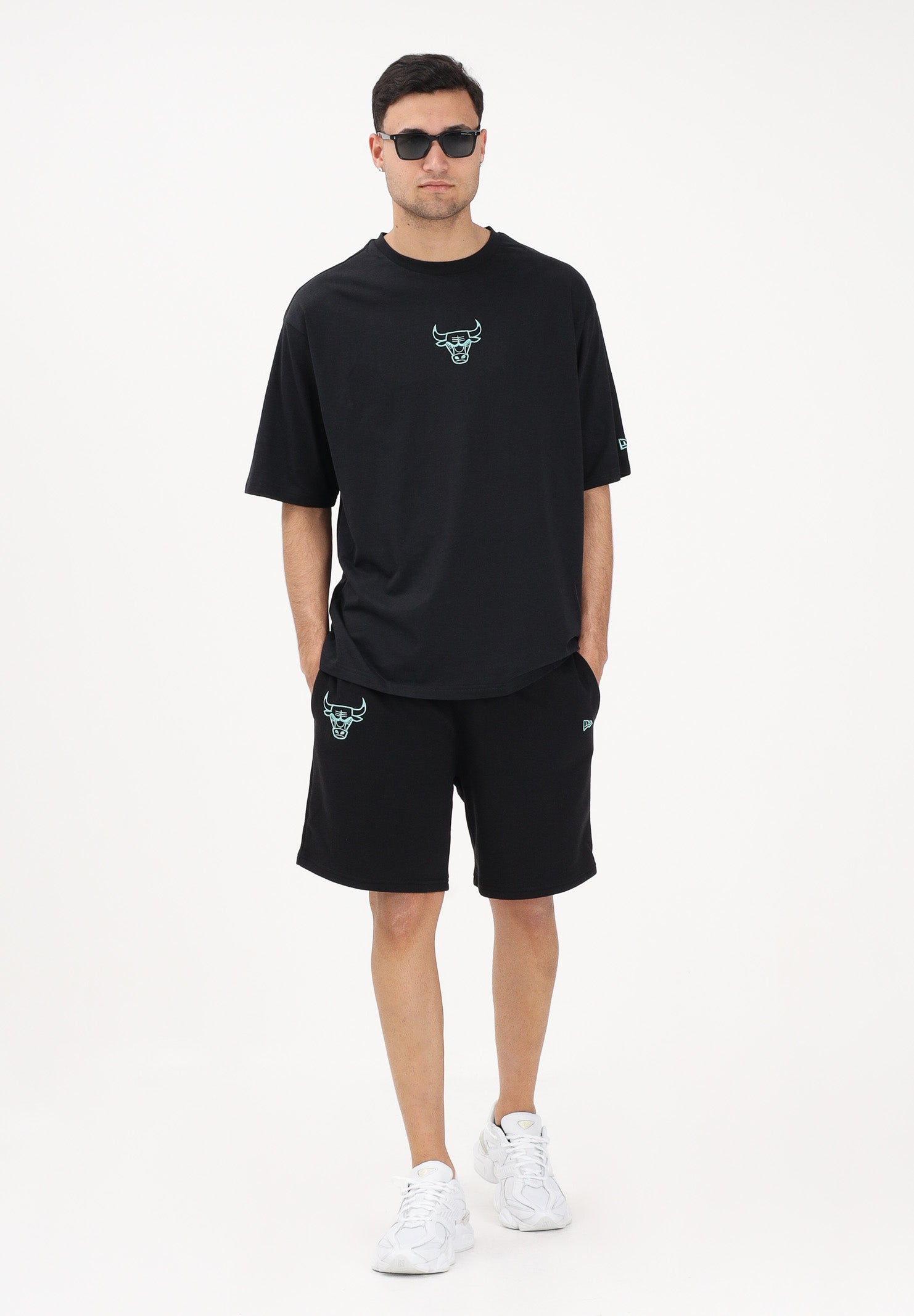 NEW ERA Shorts sportivo Chicago Bulls NBA League Essential nero per uomo e donna 60771520 . NEW ERA 