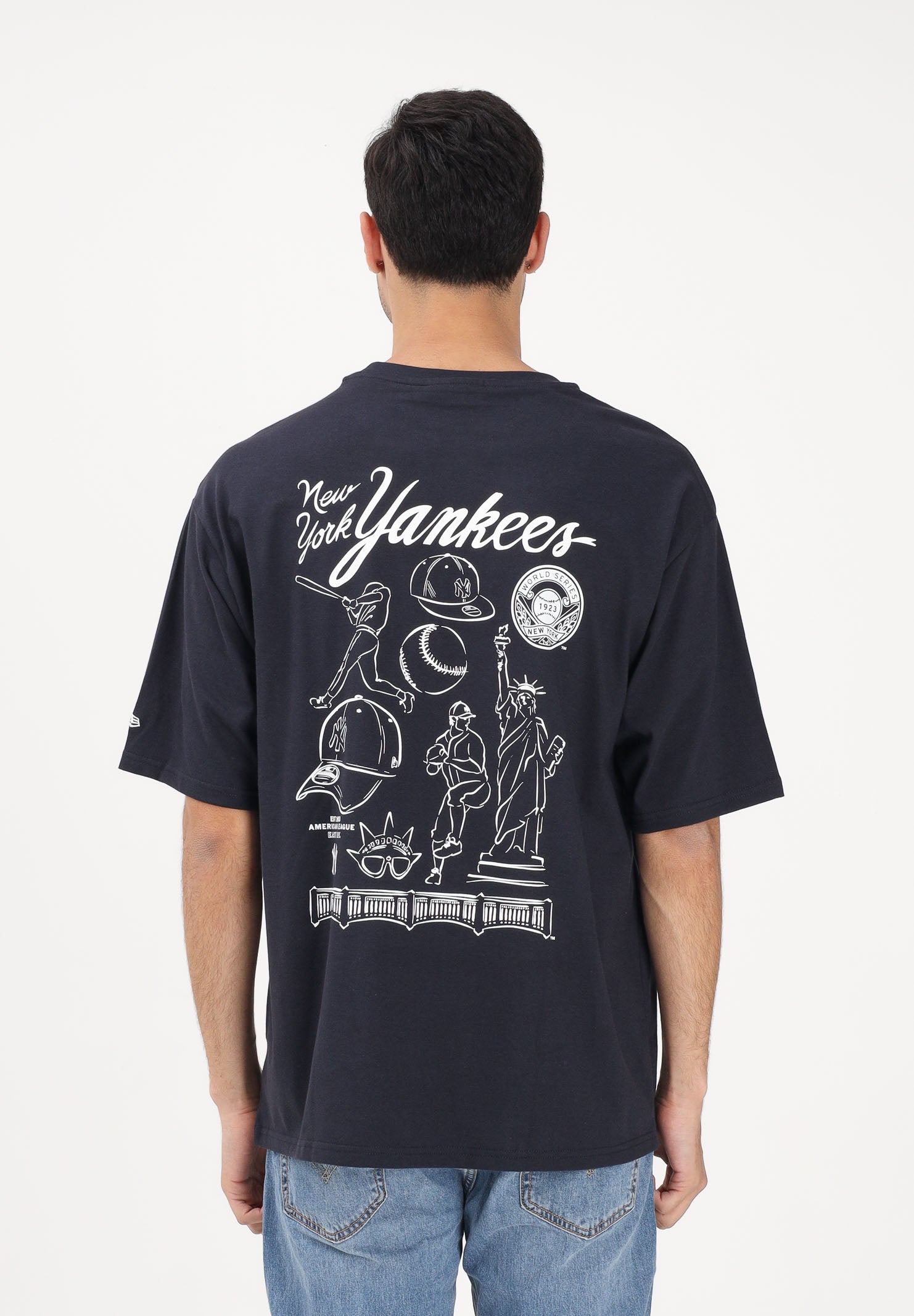 NEW ERA T-shirt a manica corta Oversized New York Yankees MLB Baseball Graphic blu per uomo e donna 60771579 . NEW ERA 