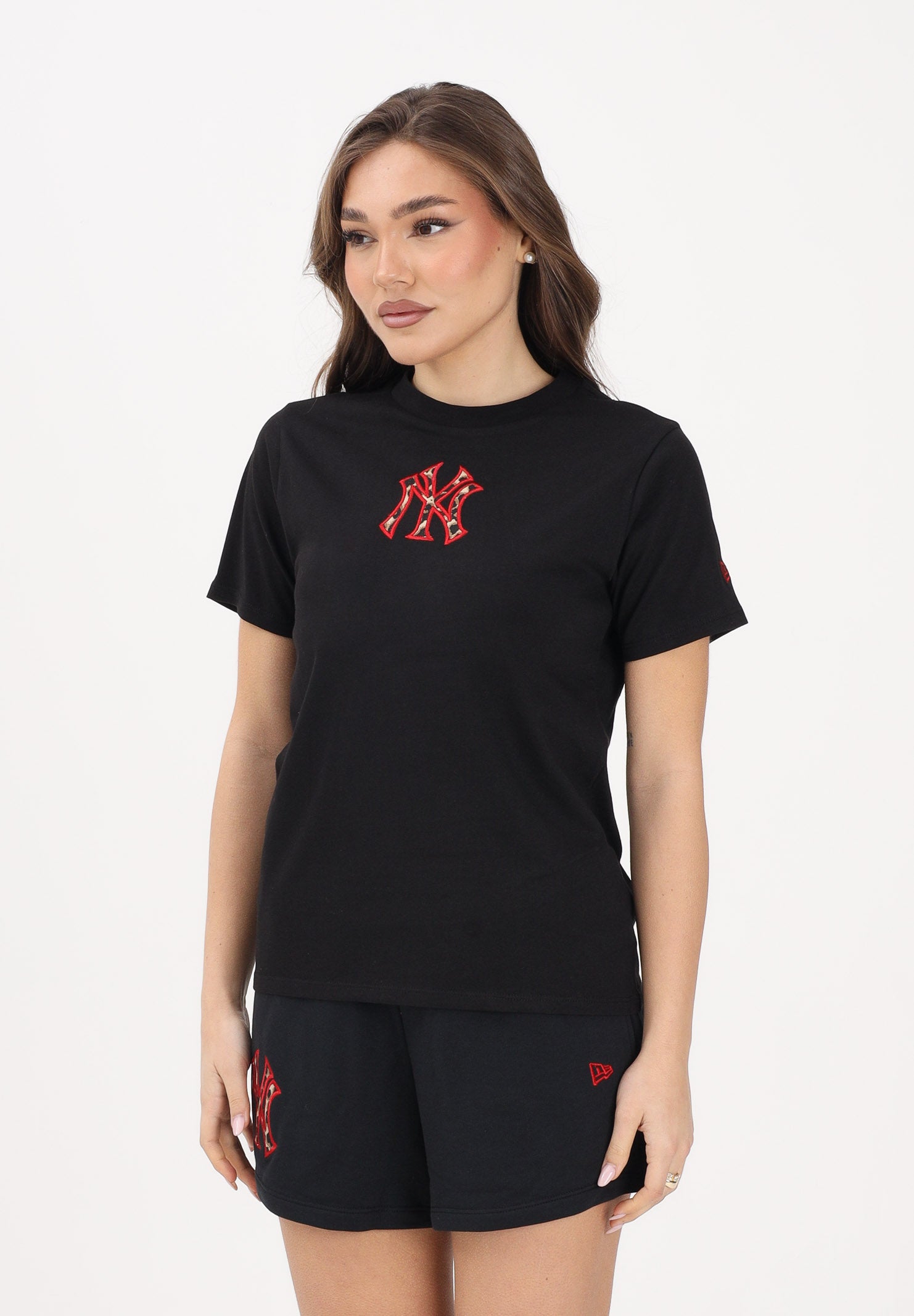 NEW ERA T-shirt a manica corta New York Yankees MLB Infill nera da donna 60771612 . NEW ERA 