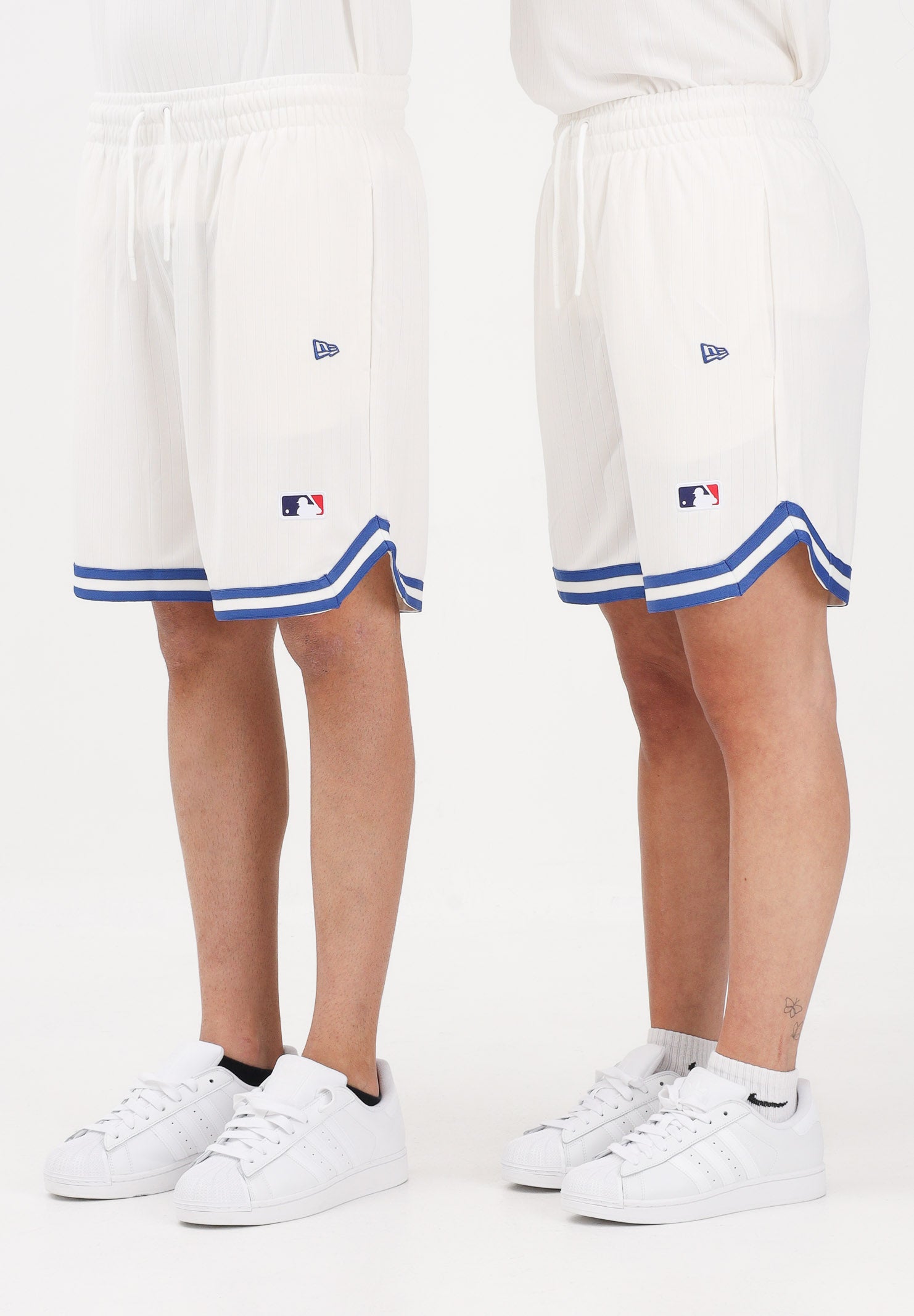 NEW ERA Shorts sportivo Oversized LA Dodgers MLB Arch panna per uomo e donna 60856133 . NEW ERA 
