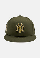 NEW ERA Cappello con visiera MLB26 AFD 5950 NEYY verde militare per uomo e donna 60859666 . NEW ERA 