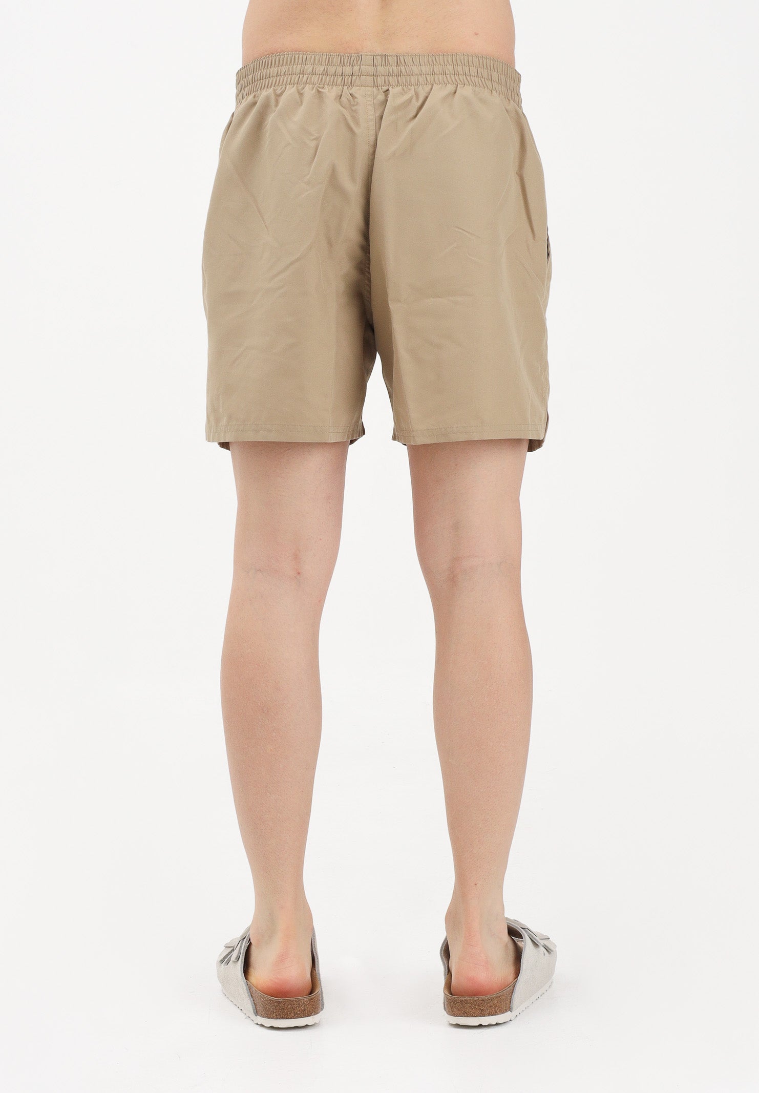 NIKE Shorts mare beige da uomo con logo NESSF560 241 NIKE 