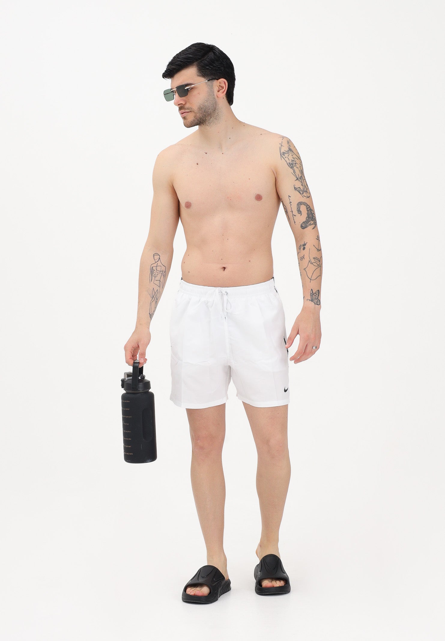 NIKE Shorts mare bianco da uomo con banda laterale logata NESSG555 100 NIKE 