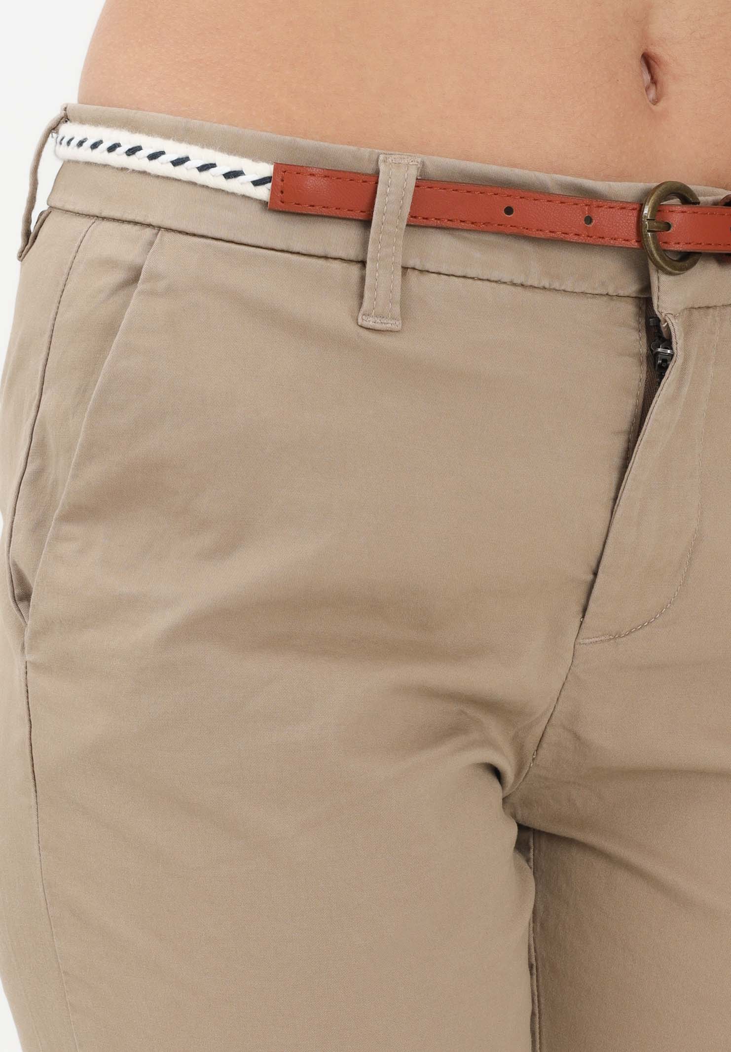ONLY Pantalone beige da donna con cinturino 15218519 SE ONLY 