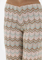 ONLY Pantalone multicolore da donna in maglia lurex con motivo chevron all-over 15369997 FOJA ONLY 