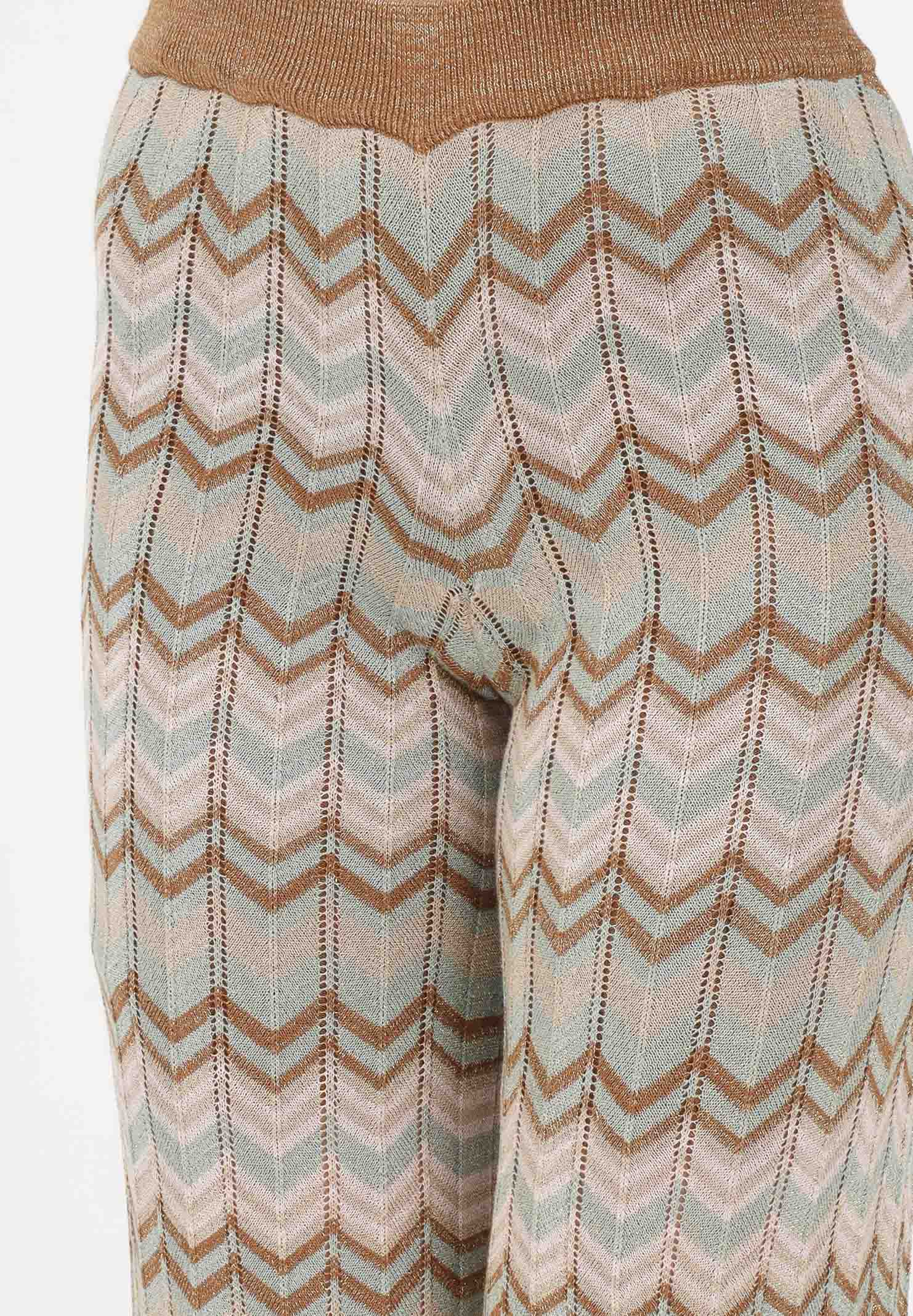ONLY Pantalone multicolore da donna in maglia lurex con motivo chevron all-over 15369997 FOJA ONLY 
