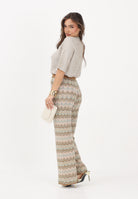 ONLY Pantalone multicolore da donna in maglia lurex con motivo chevron all-over 15369997 FOJA ONLY 