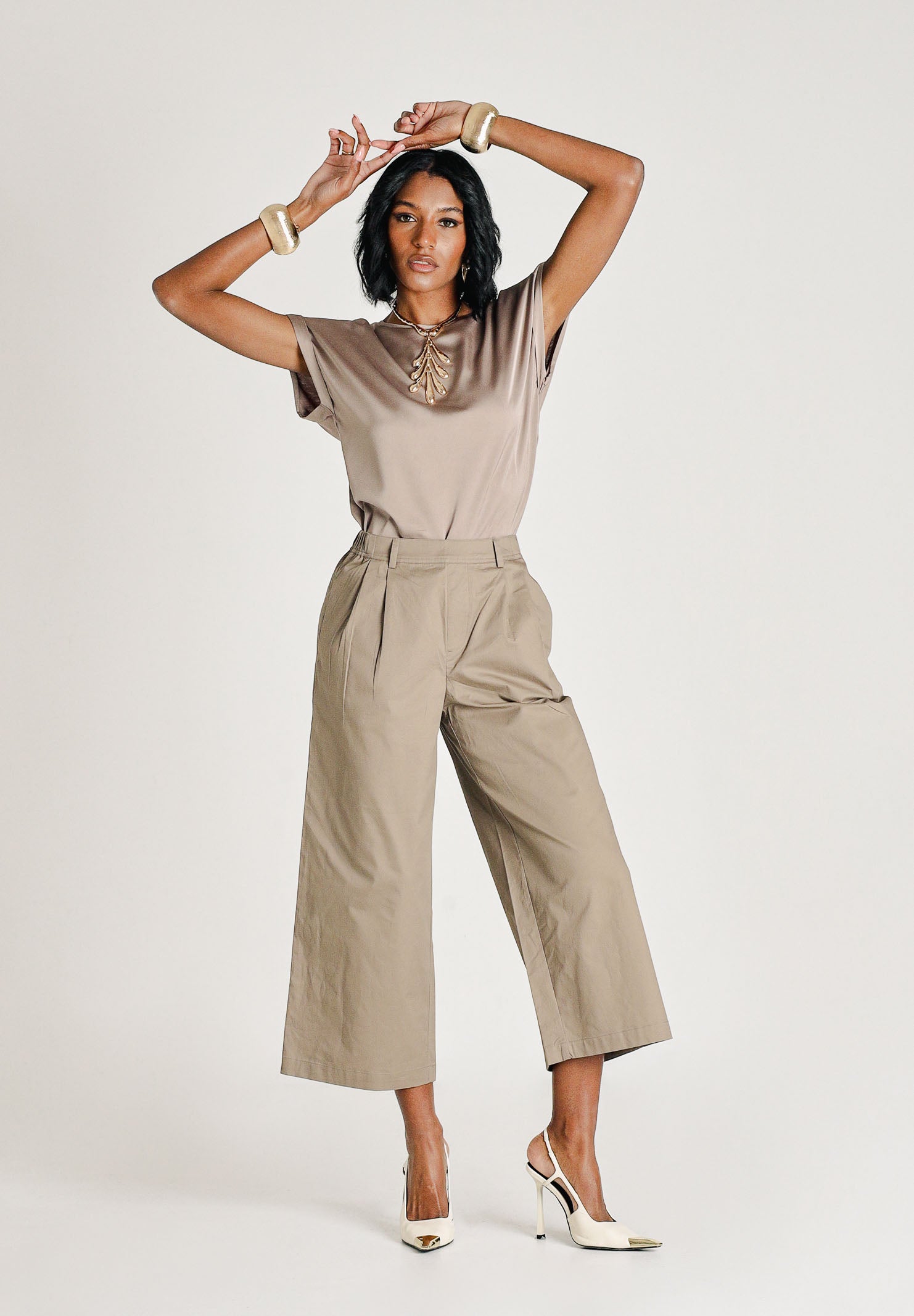 ONLY Pantalone cropped marrone da donna 15370610 WA ONLY 