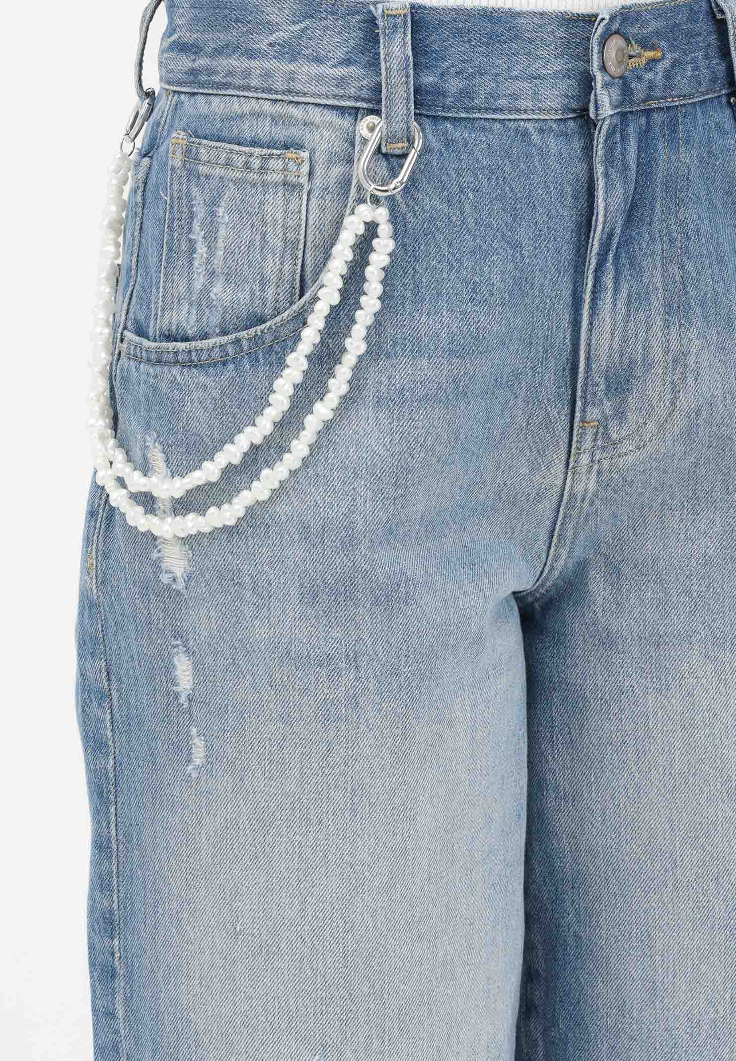 ONLY Bermuda in denim chiaro da donna con charms perline 15371252 MEBL ONLY 