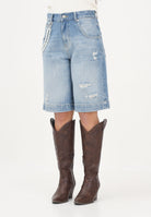 ONLY Bermuda in denim chiaro da donna con charms perline 15371252 MEBL ONLY 