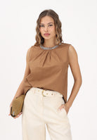 ONLY Top cammello da donna con dettaglio gioiello sullo scollo 15371623 TOCO ONLY 