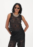 ONLY Top nero da donna realizzato in pizzo lavorato 15372105 BL ONLY 