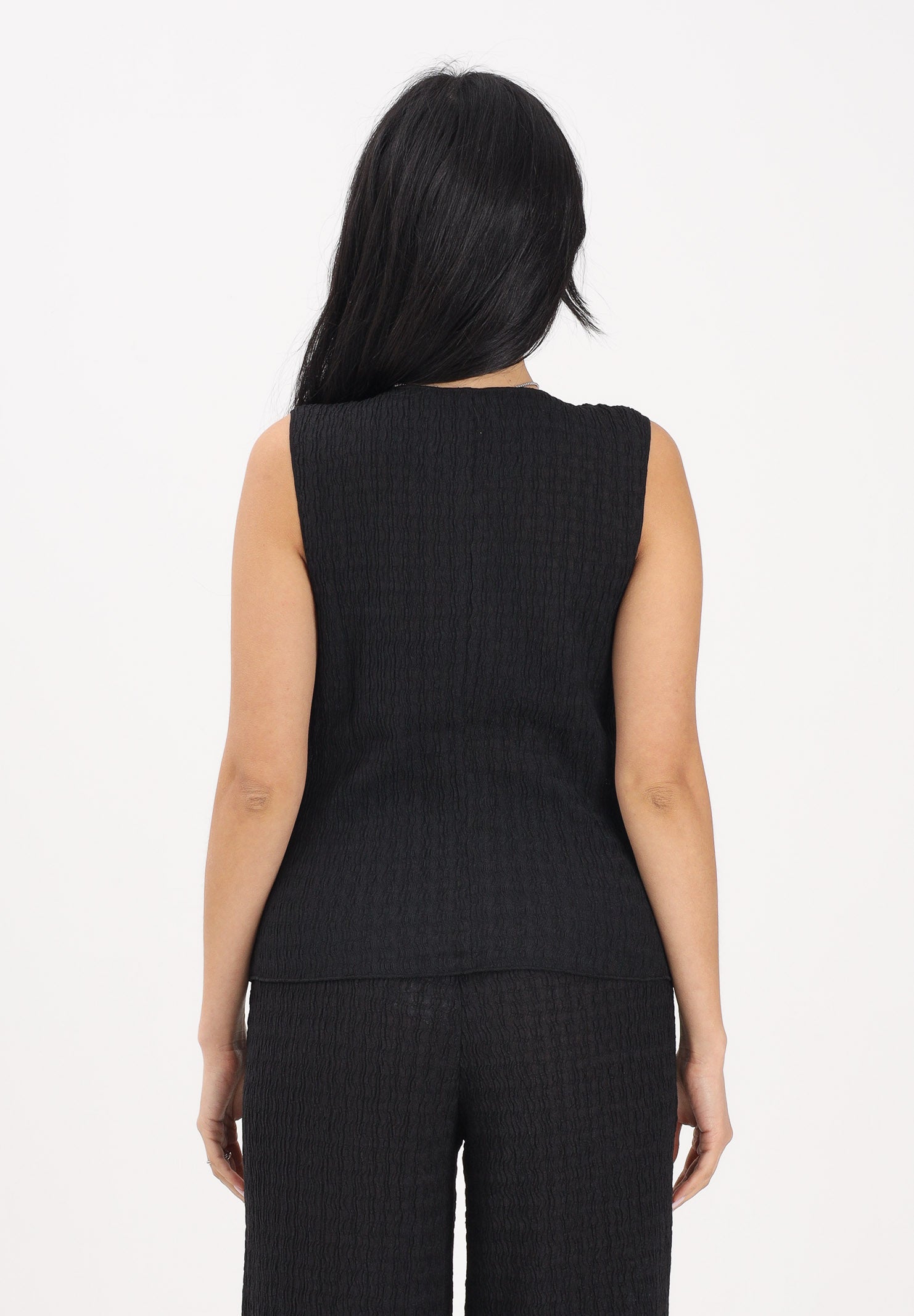 ONLY Canotta nera da donna in tessuto leggermente goffrato 15374601 BL ONLY 