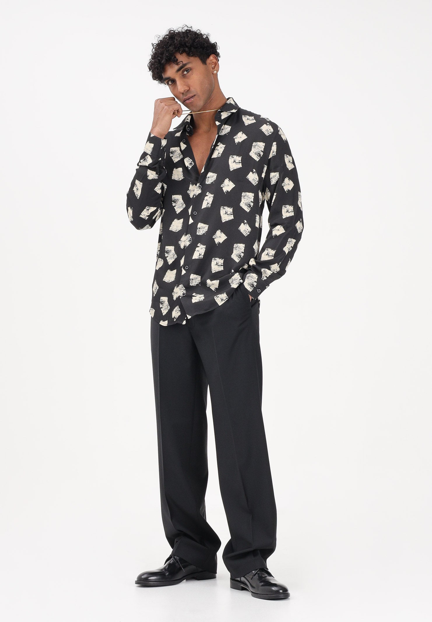 PATRIZIA PEPE Camicia a manica lunga nera da uomo con stampa grafica 5C0310A093 FG79 PATRIZIA PEPE 