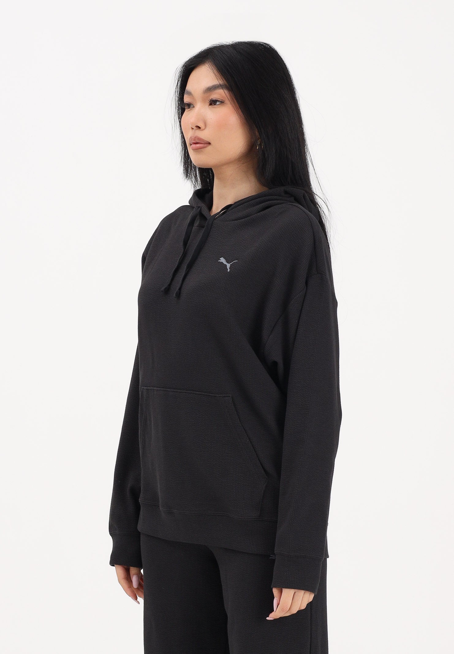 PUMA Felpa con cappuccio Essentials Elevated nera da donna 691814 01 PUMA 