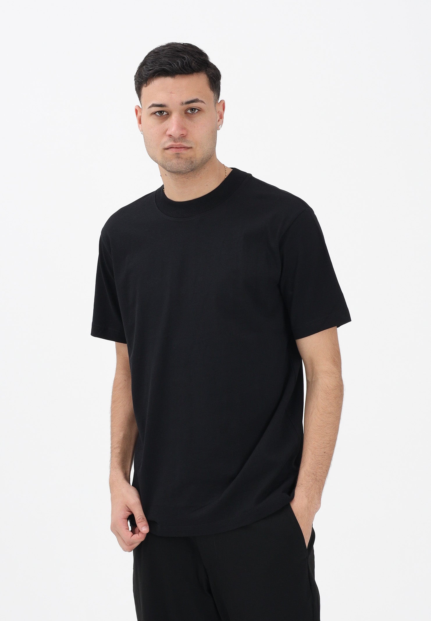 SELECTED HOMME T-shirt a manica corta nera da uomo 16077385 BL SELECTED HOMME 