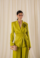 SHIT Giacca verde da donna con spilla fiore SH26007 AV SHIT 