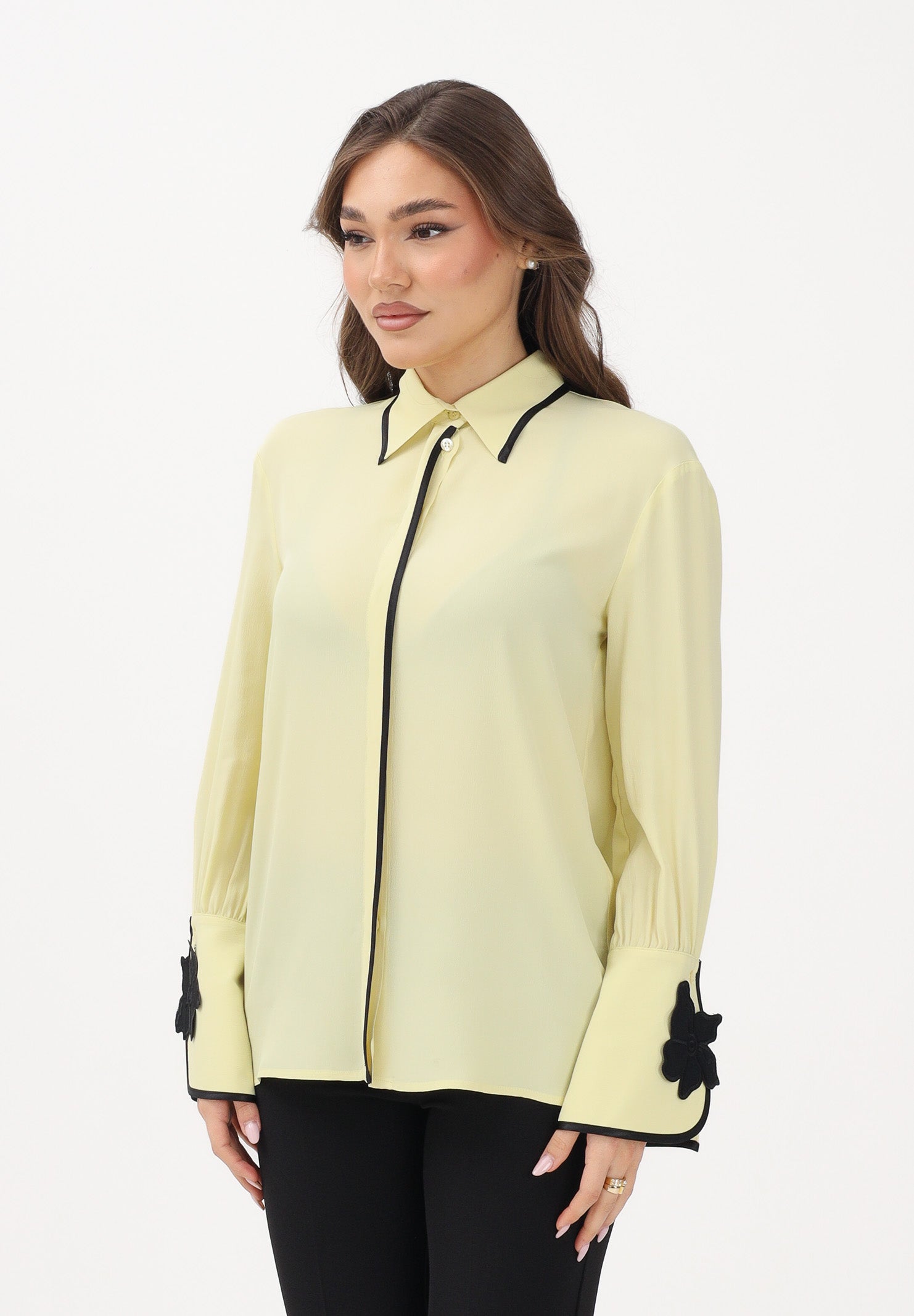 SIMONA CORSELLINI Camicia a manica lunga gialla da donna con dettagli a contrasto P26CPCA01301 V0774 SIMONA CORSELLINI 