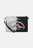 SPRAYGROUND Pochette Silver Side Drip Black Check Shark argento e nera per uomo e donna 910B8929NSZ . SPRAYGROUND 