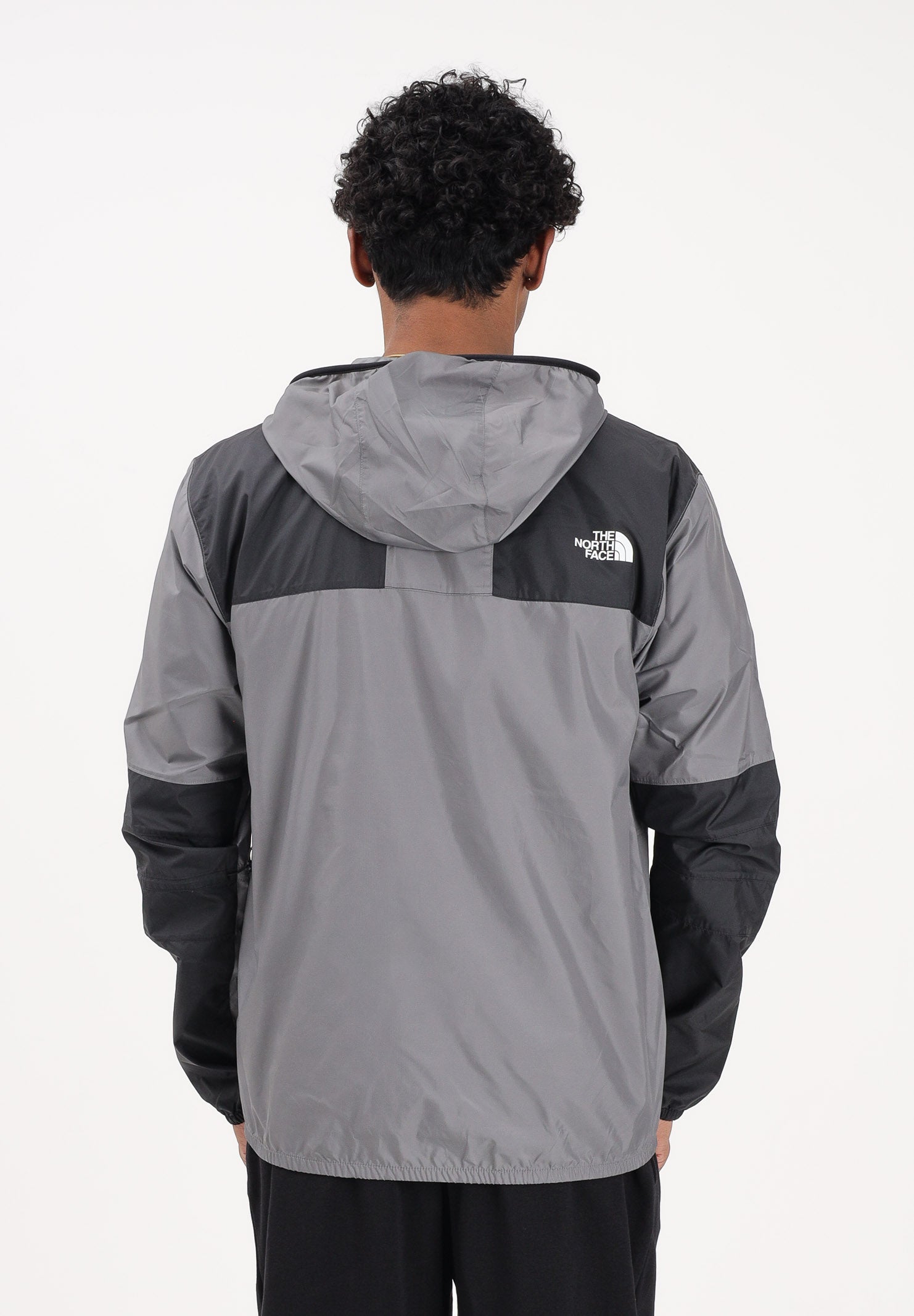 THE NORTH FACE Giacca a vento Seasonal Mountain Jacket grigia e nera da uomo NF0A5IG34GU1 . THE NORTH FACE 