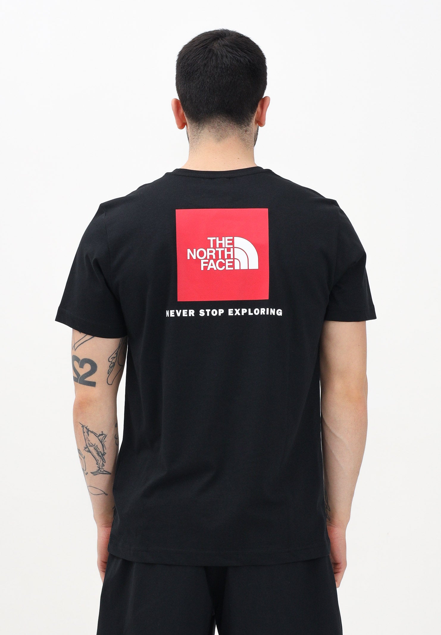 THE NORTH FACE T-shirt a manica corta NSE Reflective Box nera da uomo NF0A87NPJK31 . THE NORTH FACE 
