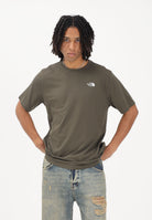 THE NORTH FACE T-shirt a manica corta Evolution Simple Dome Regular verde militare da uomo NF0A8CZ221L1 . THE NORTH FACE 