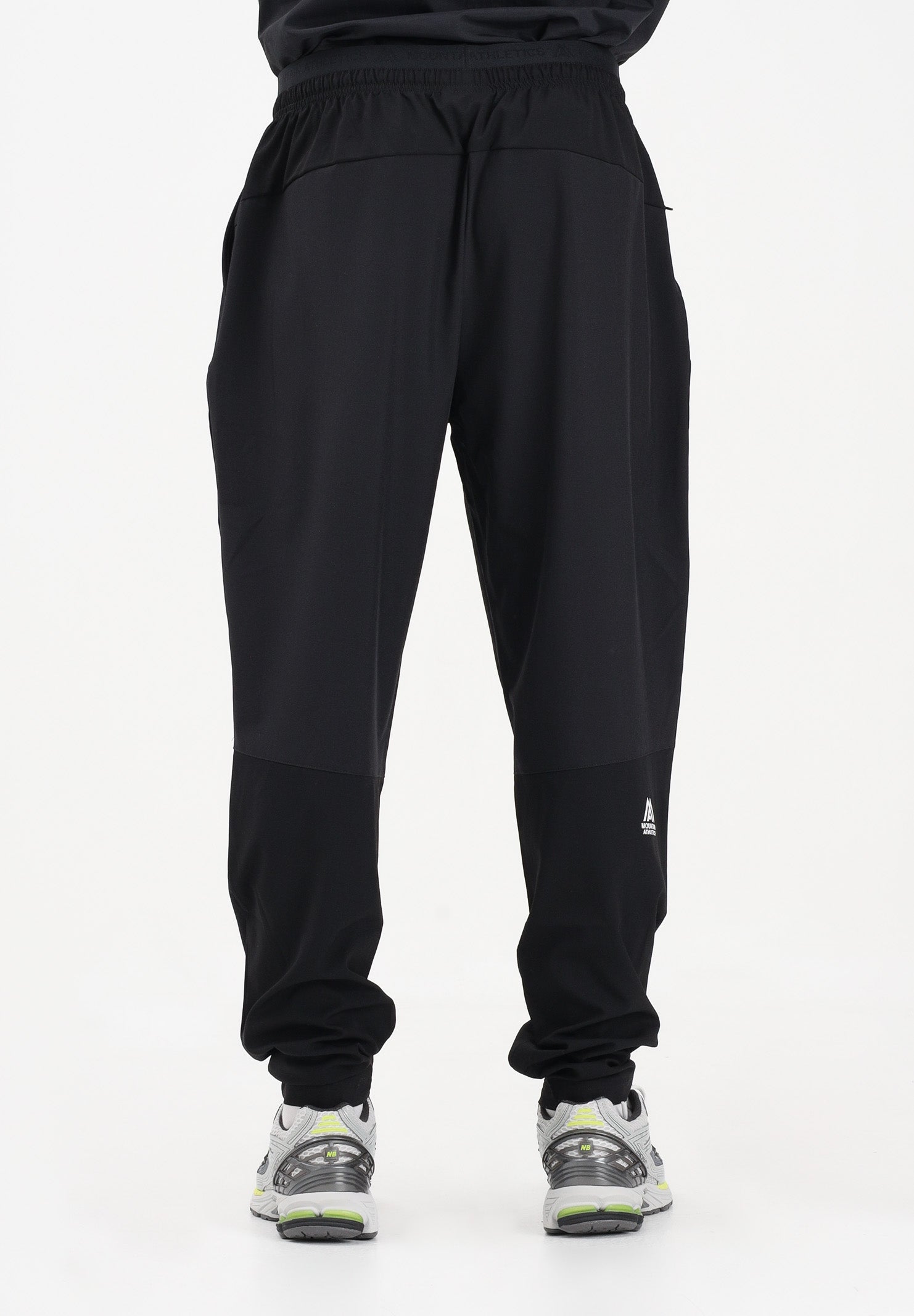 THE NORTH FACE Pantalone Mountain Athletics nero da uomo NF0A8G8FJK31 . THE NORTH FACE 