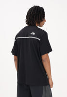 THE NORTH FACE T-shirt a manica corta Zumu Relaxed nera da uomo NF0A8GUYJK31 . THE NORTH FACE 