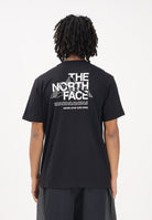 THE NORTH FACE T-shirt a manica corta Mountain Sketch nera da uomo NF0A8GUZJK31 . THE NORTH FACE 