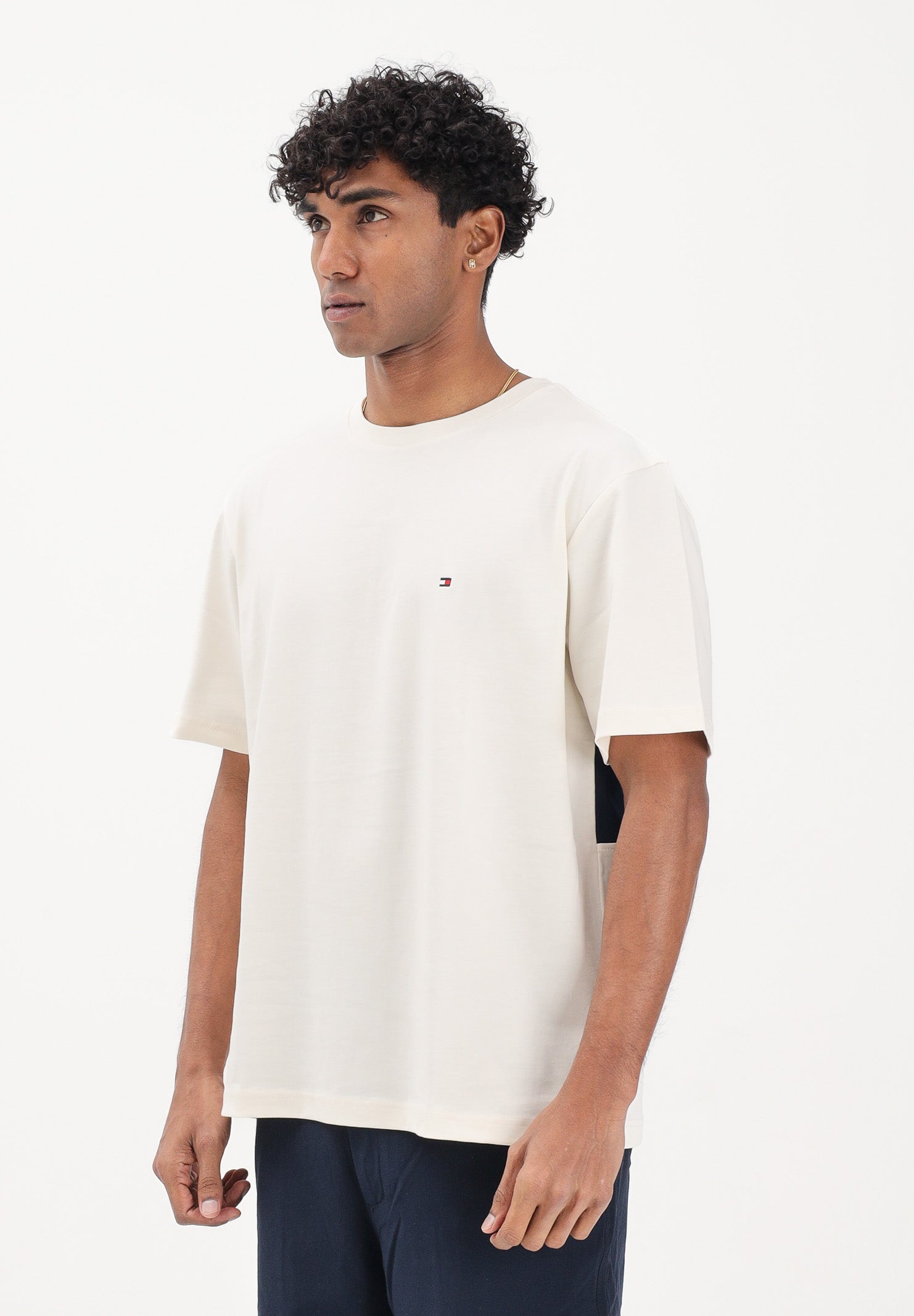 TOMMY HILFIGER T-shirt a manica corta panna da uomo con maxi stampa flag MW0MW42382 Z00 TOMMY HILFIGER 