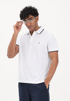 TOMMY HILFIGER Polo a manica corta bianca da uomo con logo MW0MW42748 YBR TOMMY HILFIGER 