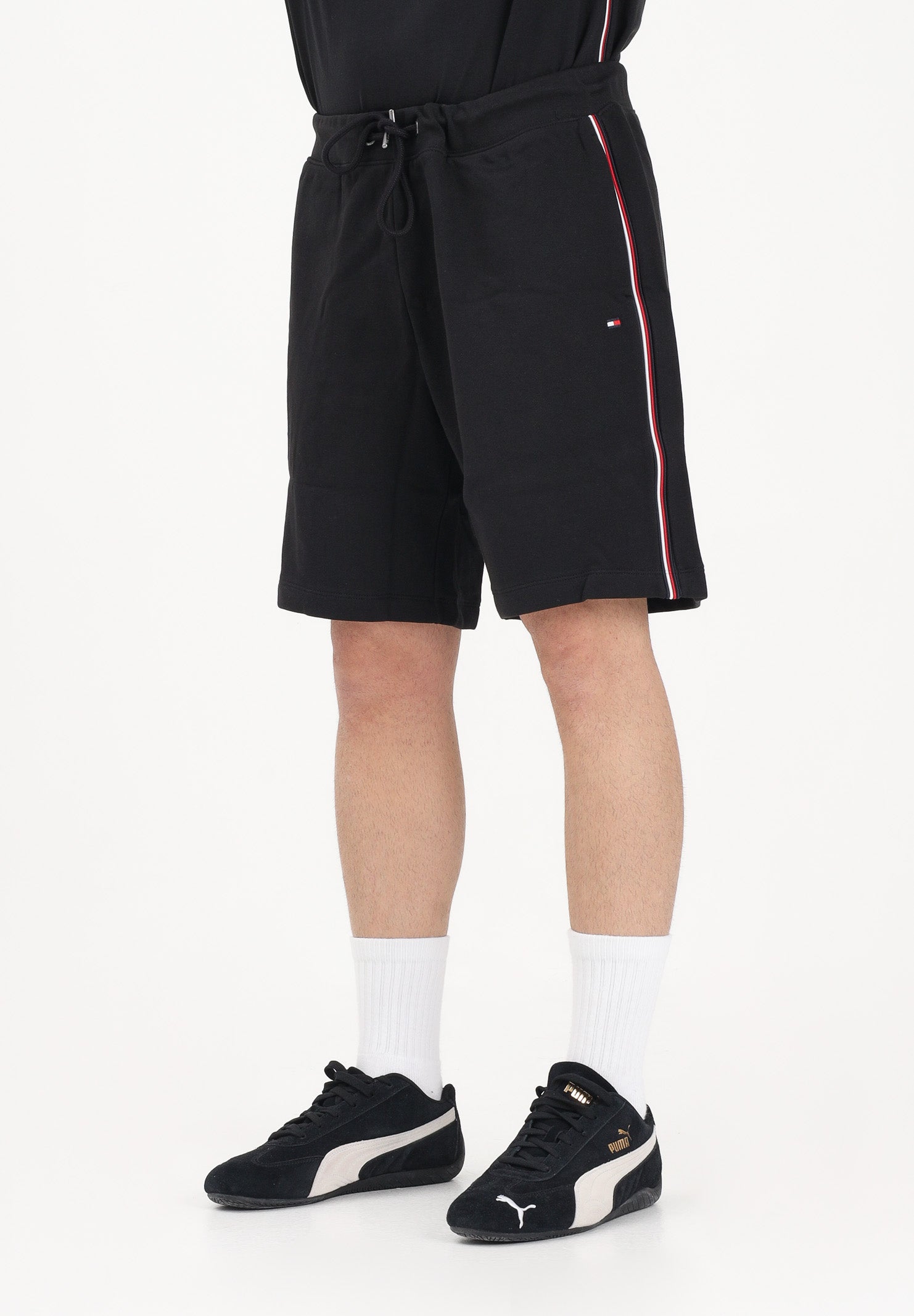 TOMMY HILFIGER Shorts sportivo nero da uomo con banda laterale logata MW0MW42883 BDS TOMMY HILFIGER 