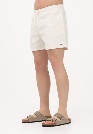 TOMMY HILFIGER Shorts mare panna da uomo con logo UM0UM03477 Z00 TOMMY HILFIGER 