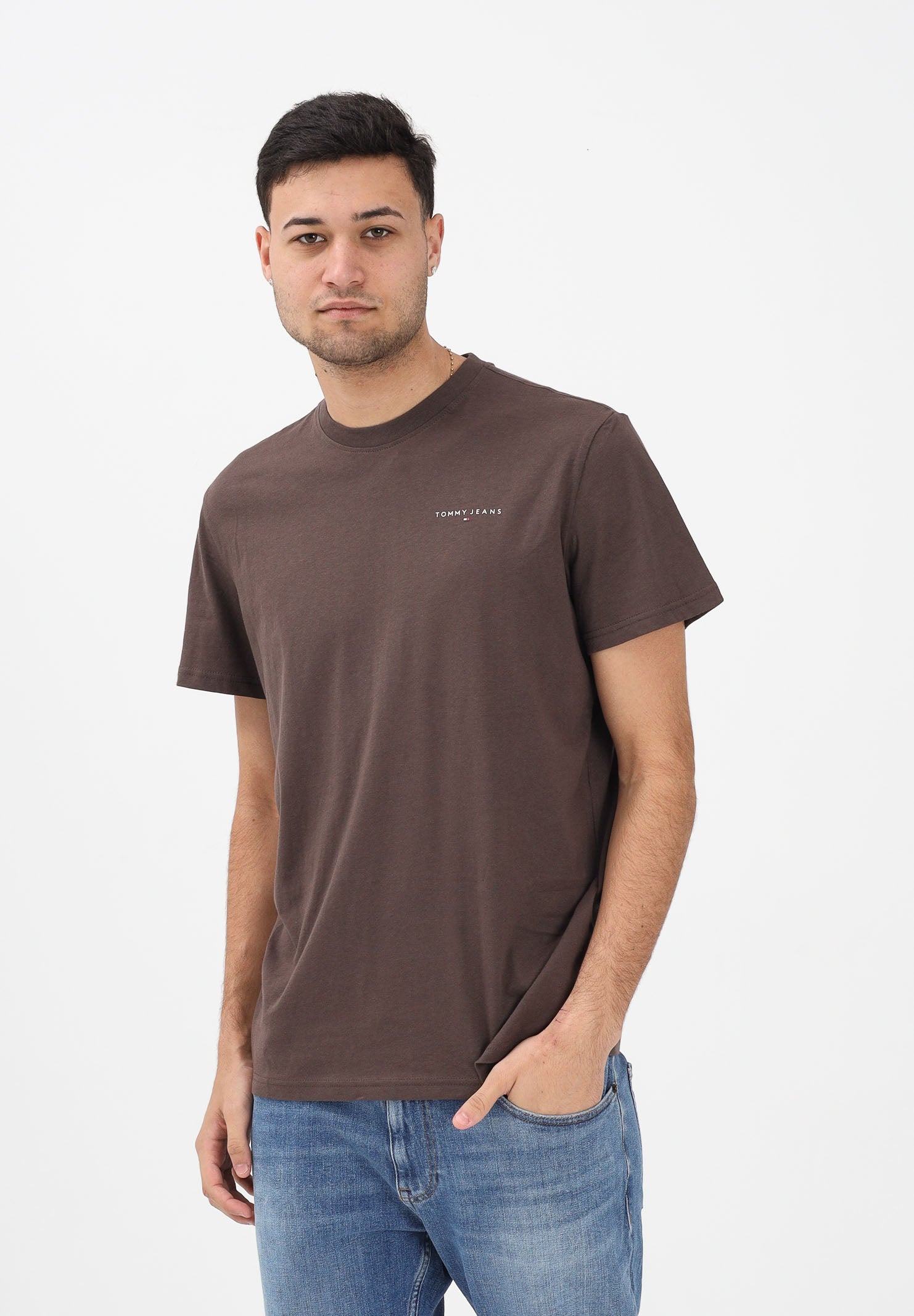 TOMMY JEANS T-shirt a manica corta marrone da uomo con logo DM0DM21780 GW1 TOMMY JEANS 