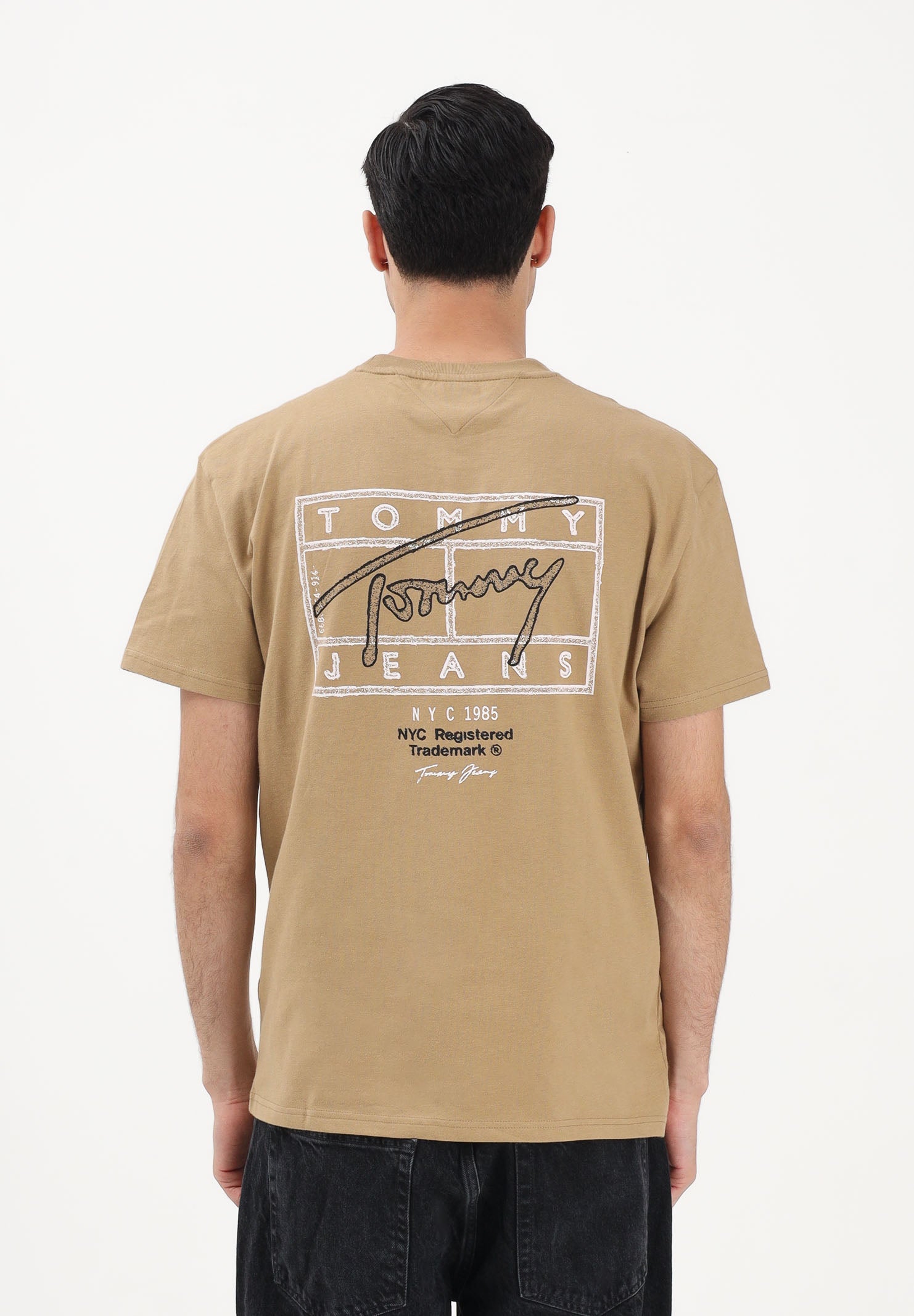 TOMMY JEANS T-shirt a manica corta Signature beige da uomo DM0DM22319 AEN TOMMY JEANS 