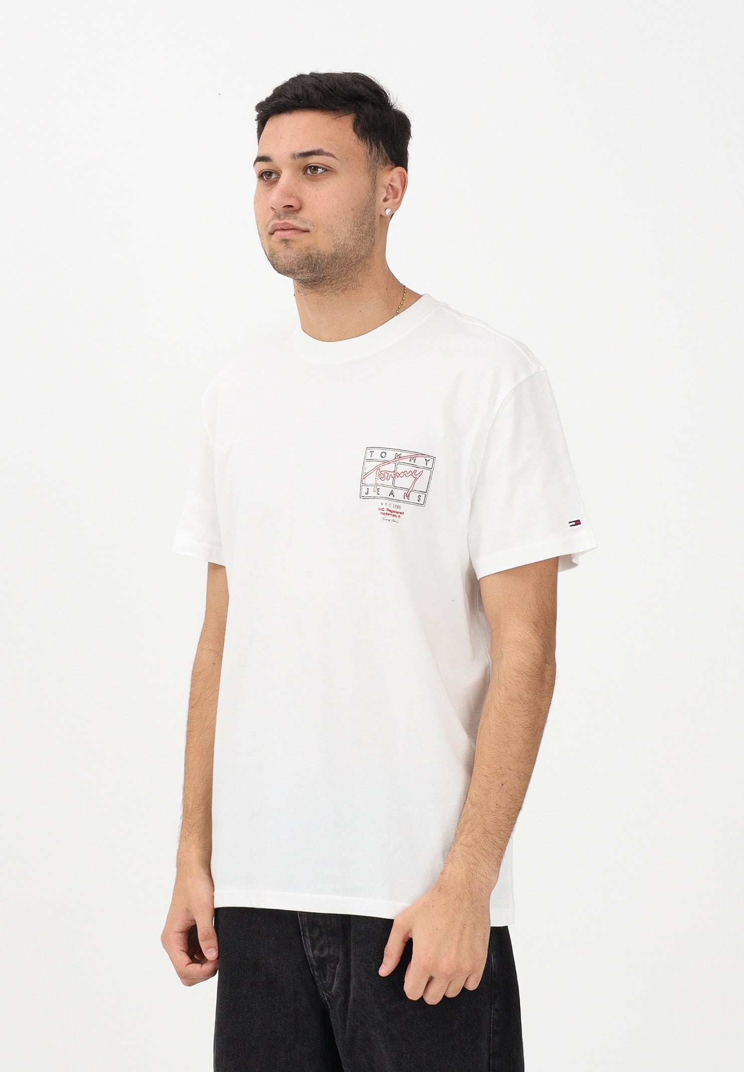 TOMMY JEANS T-shirt a manica corta Signature bianca da uomo DM0DM22319 YBL TOMMY JEANS 