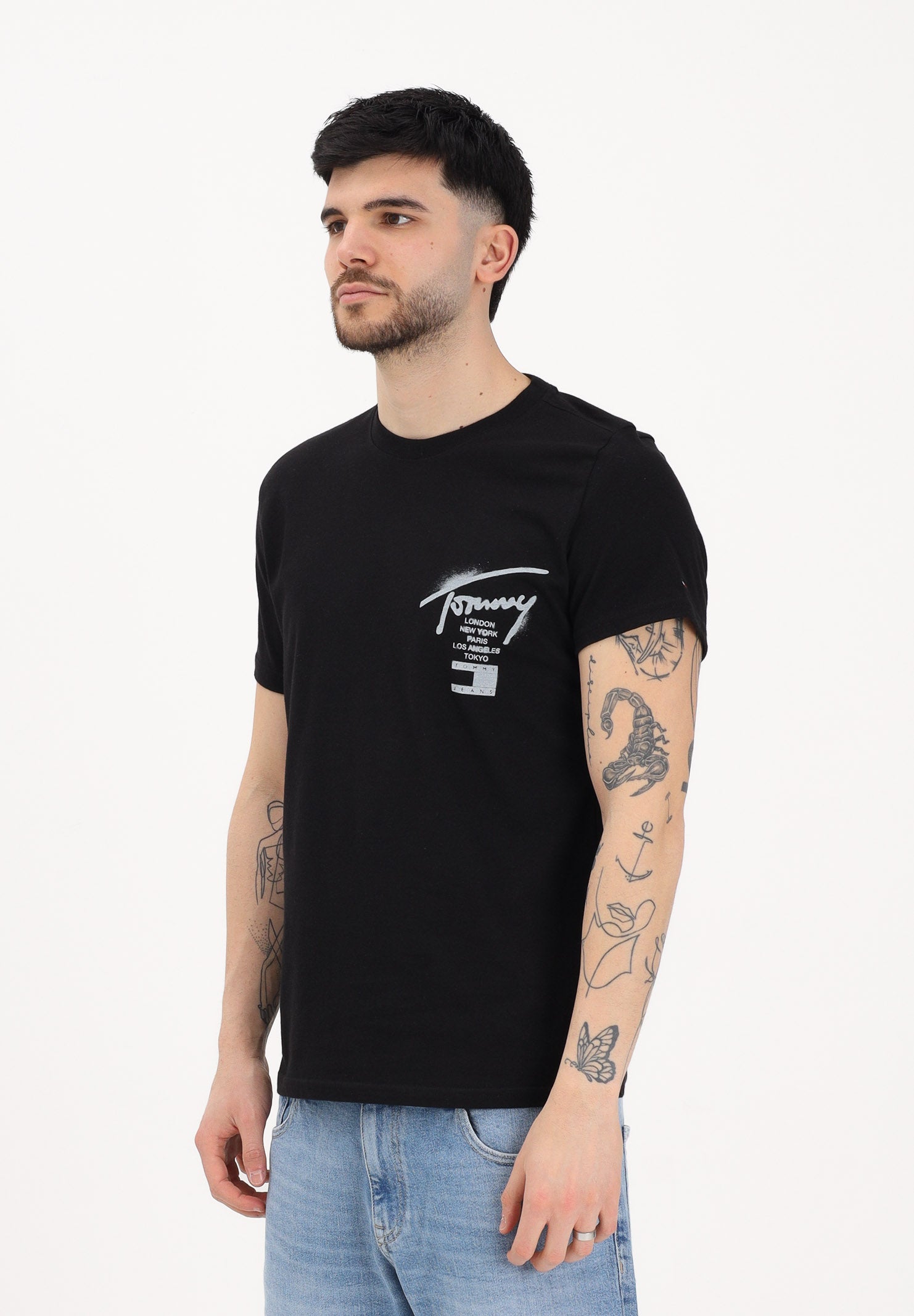 TOMMY JEANS T-shirt a manica corta nera da uomo con stampa logo fronte e retro DM0DM22553 BDS TOMMY JEANS 